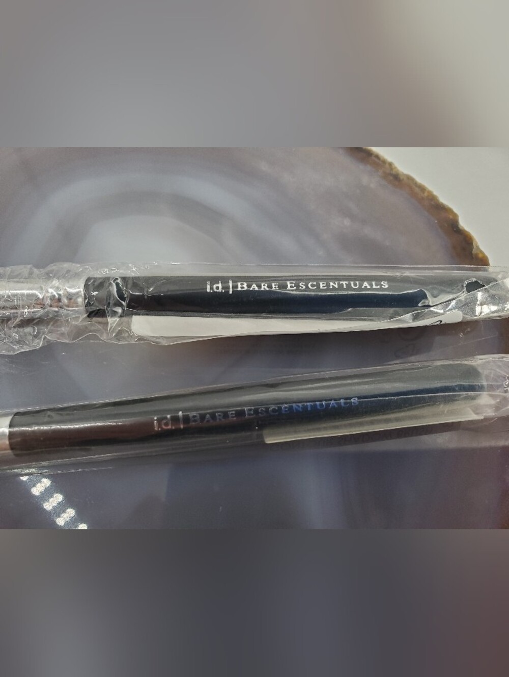 LOT of 2 bare Escentuals Contour Shadow Brush New in original plastic packaging